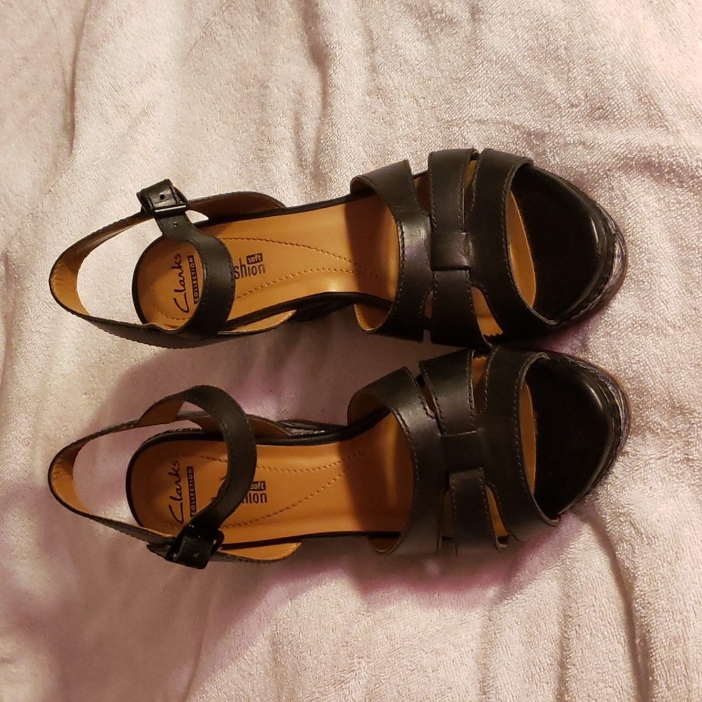 Clarks wedges Size 8 1/2